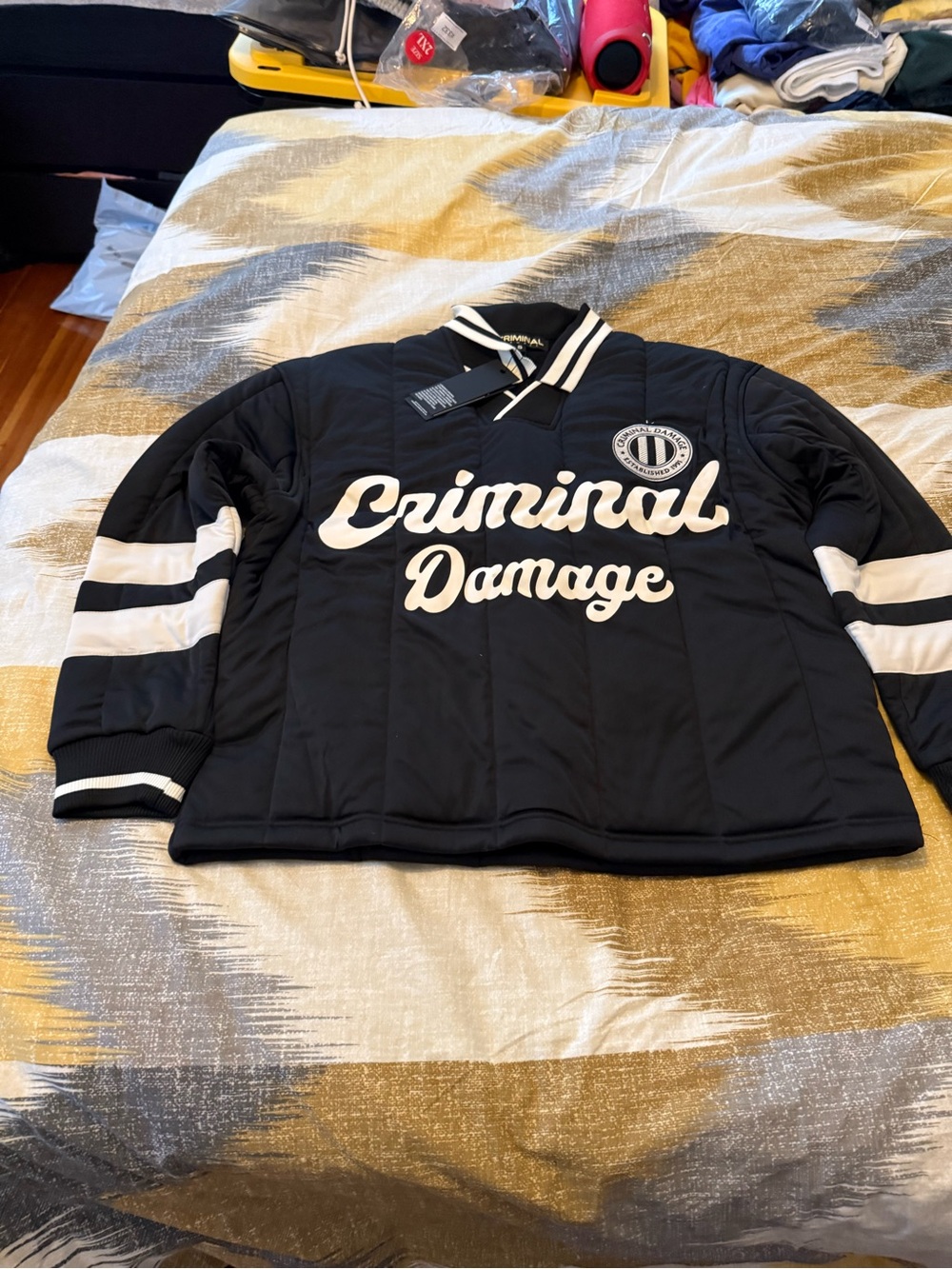 Criminal Damage Mens Black Puffer Jacket with White Script Size S